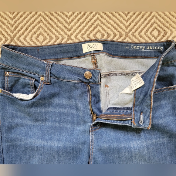 RWN by Rowan skinny stretch jean, 18 - Picture 3 of 4